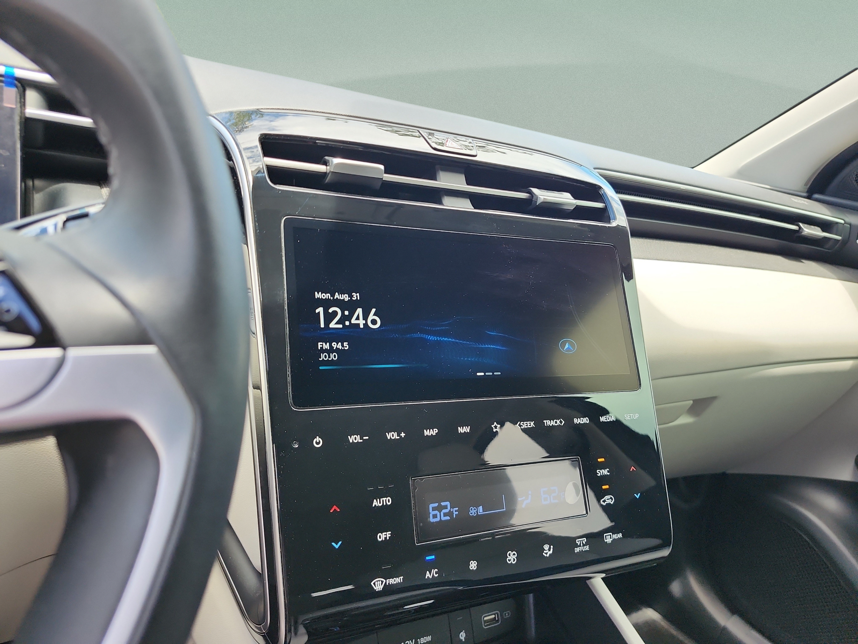 Used 2024 Hyundai Tucson SEL w/ Convenience Package FWD image 13