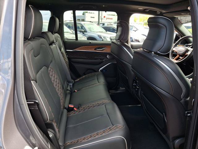 Certified 2024 Jeep Grand Cherokee Summit AWD/4WD image 15