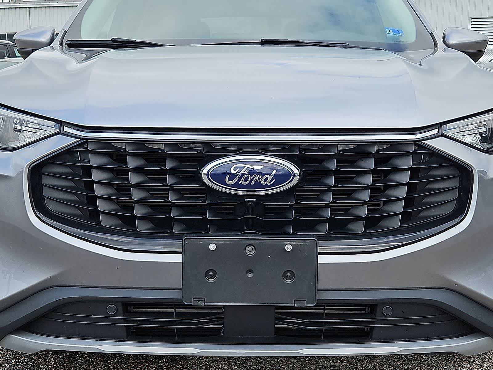 Used 2023 Ford Escape Active w/ Tech Pack #2 FWD image 28