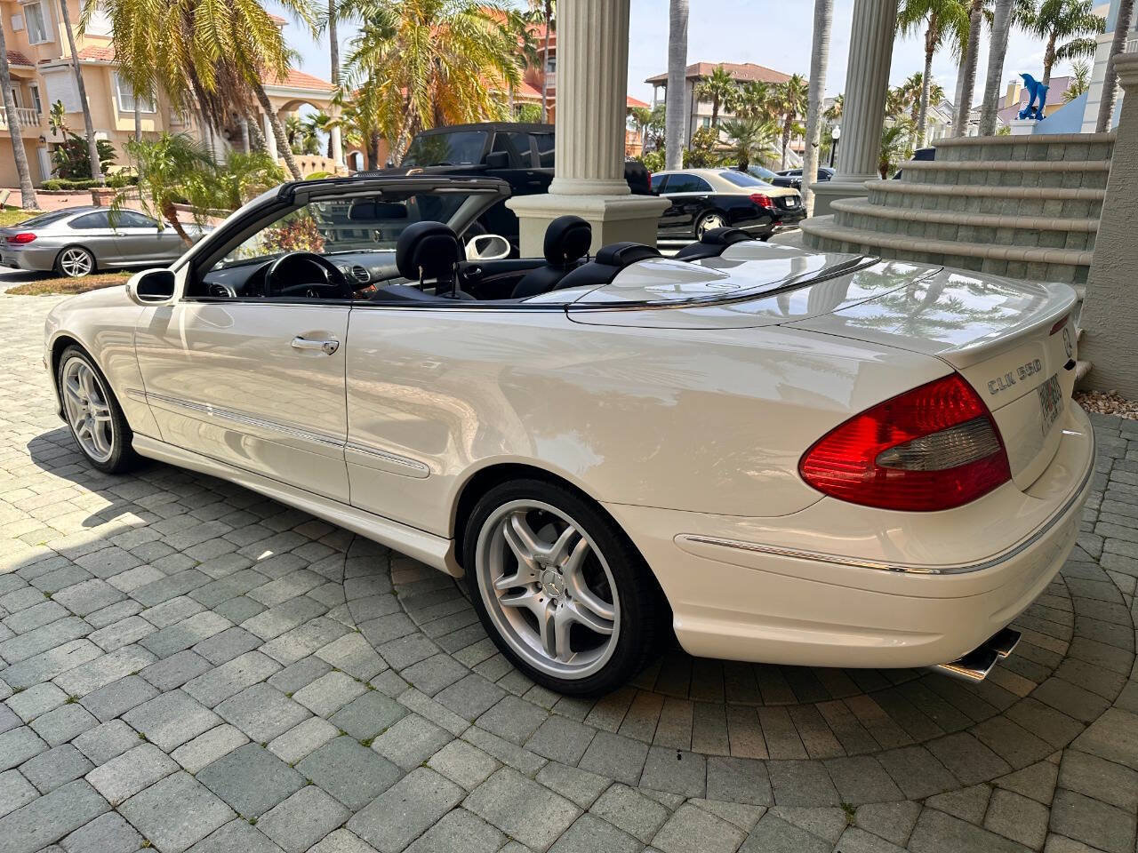 Used 2009 Mercedes-Benz CLK 550 Cabriolet image 30