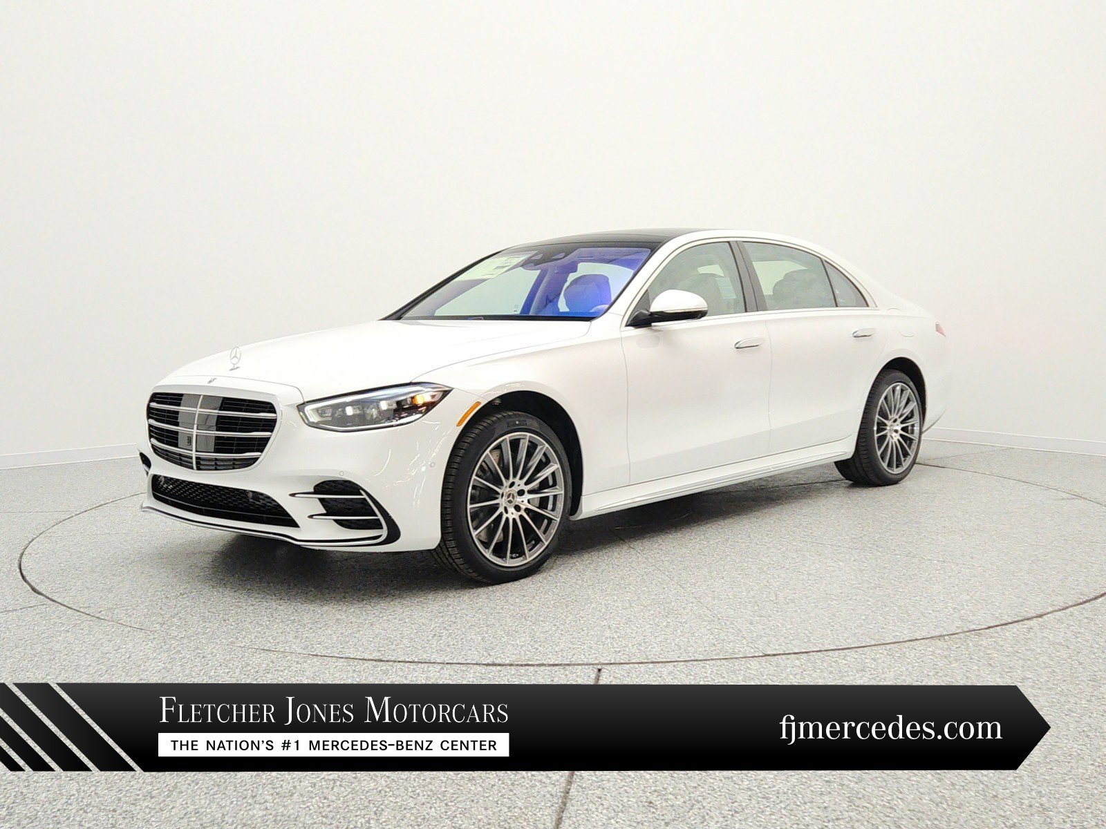 New 2026 Mercedes-Benz S 580e 4MATIC Sedan image 1