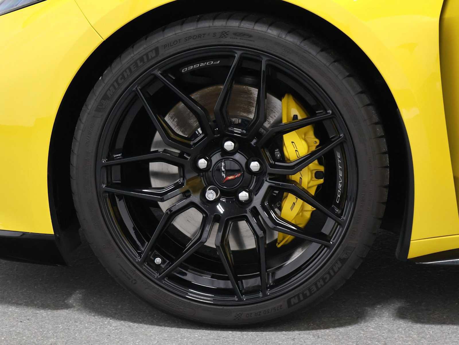 Used 2026 Chevrolet Corvette Z06 RWD image 34