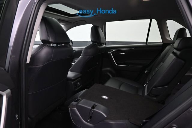 Used 2022 Toyota RAV4 XLE Premium FWD image 16