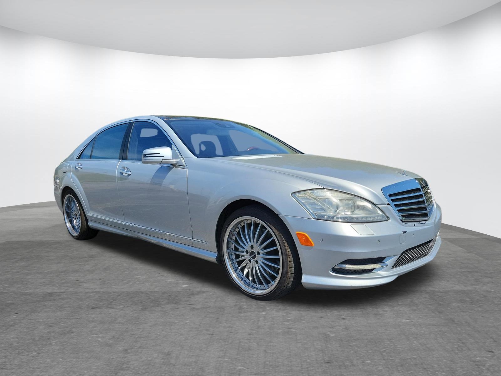 Used 2013 Mercedes-Benz S 550 image 15