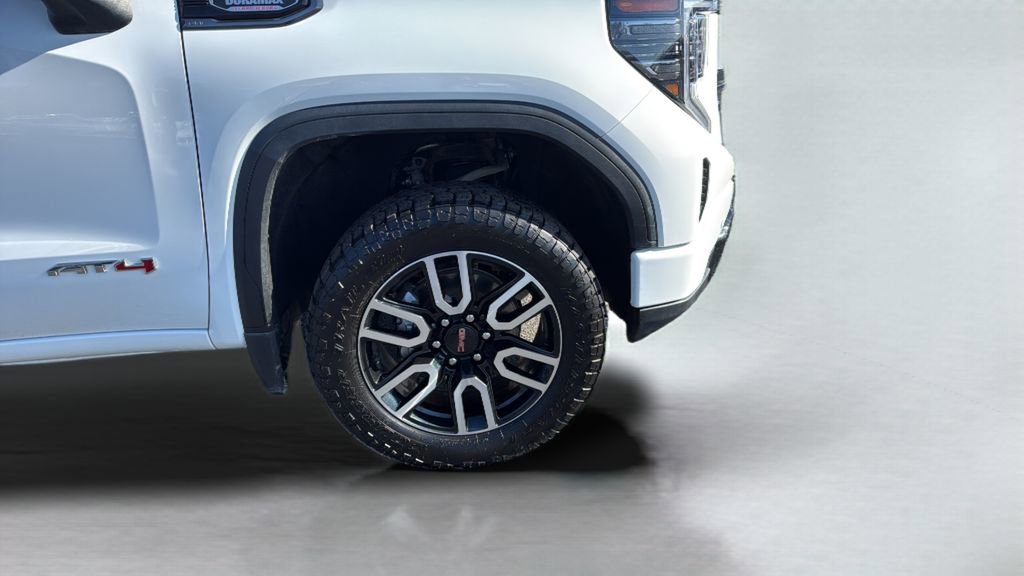 Used 2023 GMC Sierra 1500 AT4 w/ Technology Package image 23