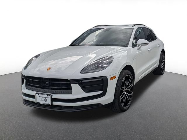 Used 2025 Porsche Macan