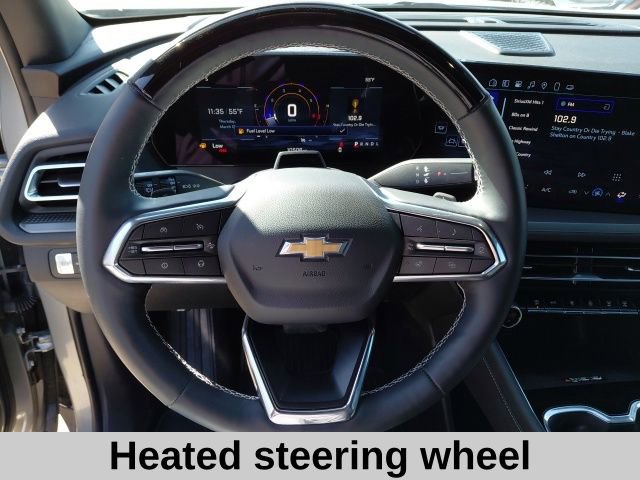 Used 2025 Chevrolet Traverse LT w/ Enhanced Driving Package image 11