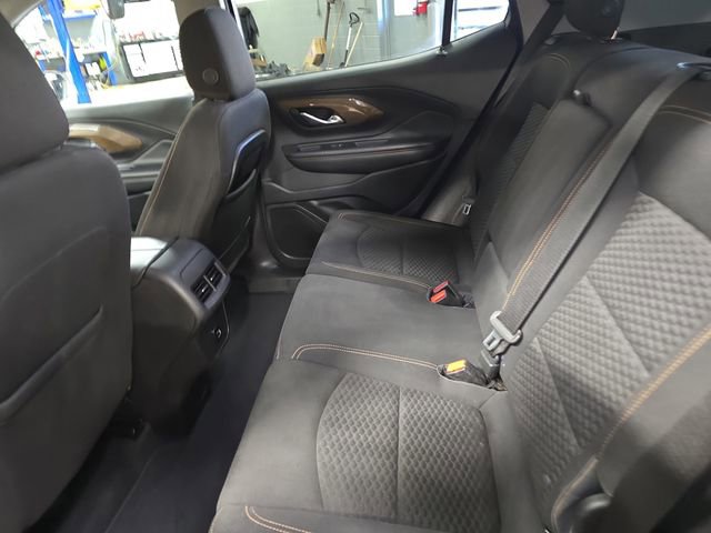 Used 2018 GMC Terrain SLE w/ Driver Convenience Package image 17