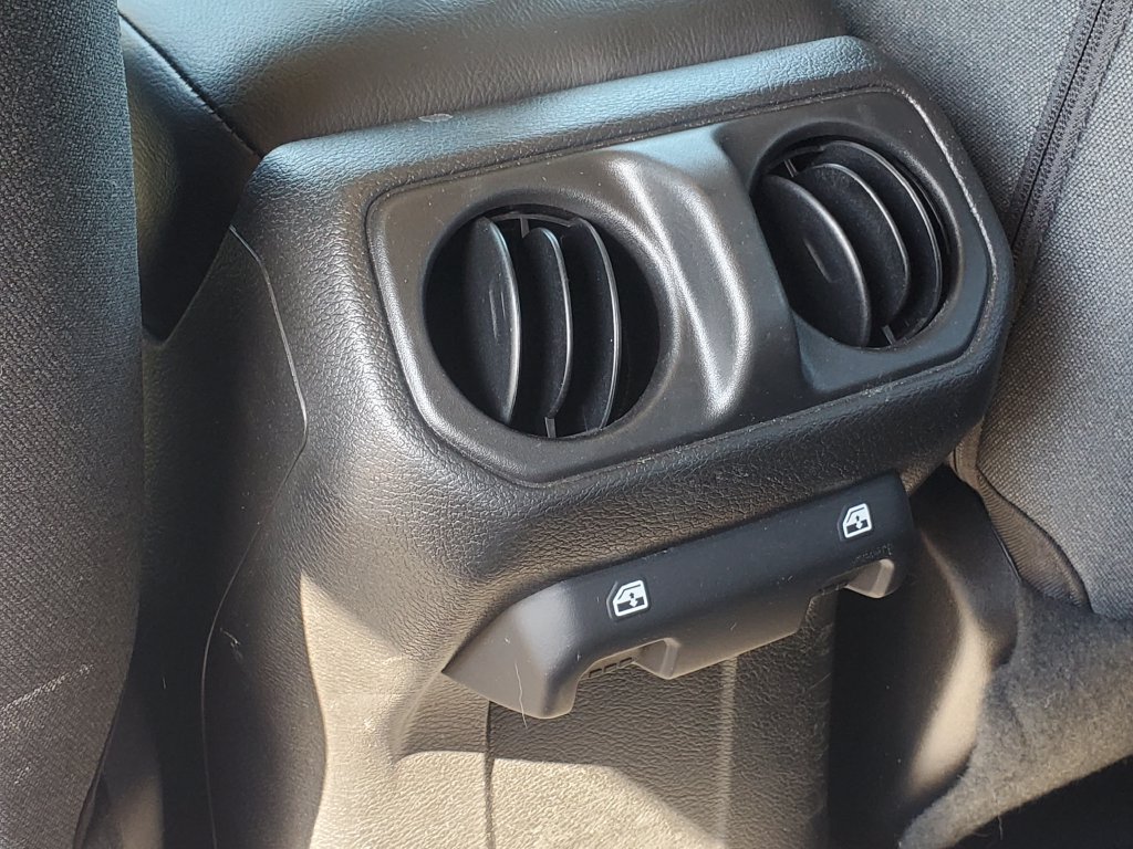 Used 2025 Jeep Wrangler Unlimited Sport S 4xe AWD/4WD image 27