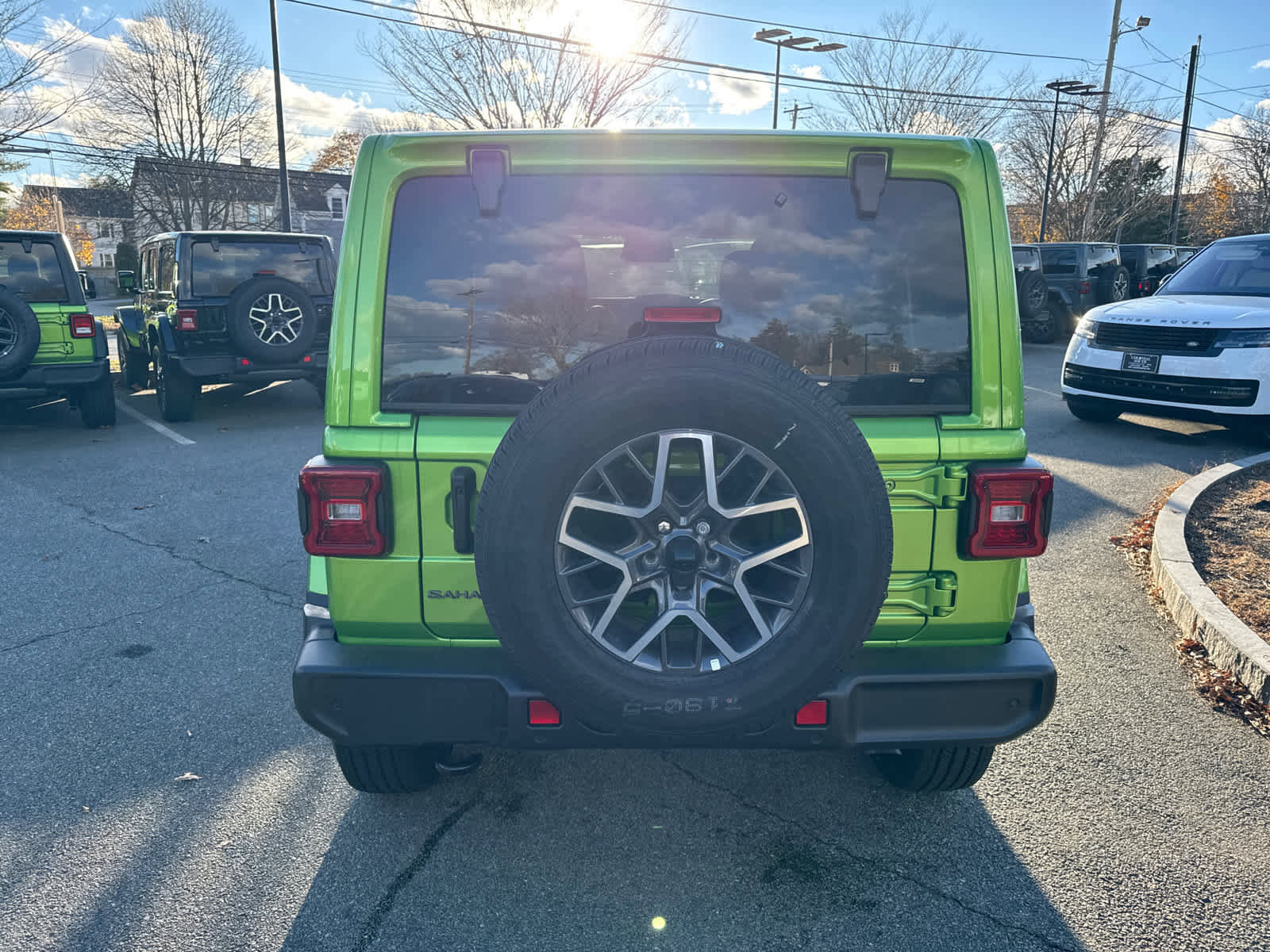 New 2026 Jeep Wrangler Unlimited Sahara AWD/4WD image 5