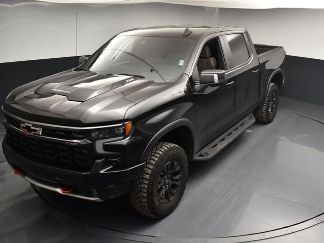 Used 2025 Chevrolet Silverado 1500 ZR2 w/ Technology Package image 47
