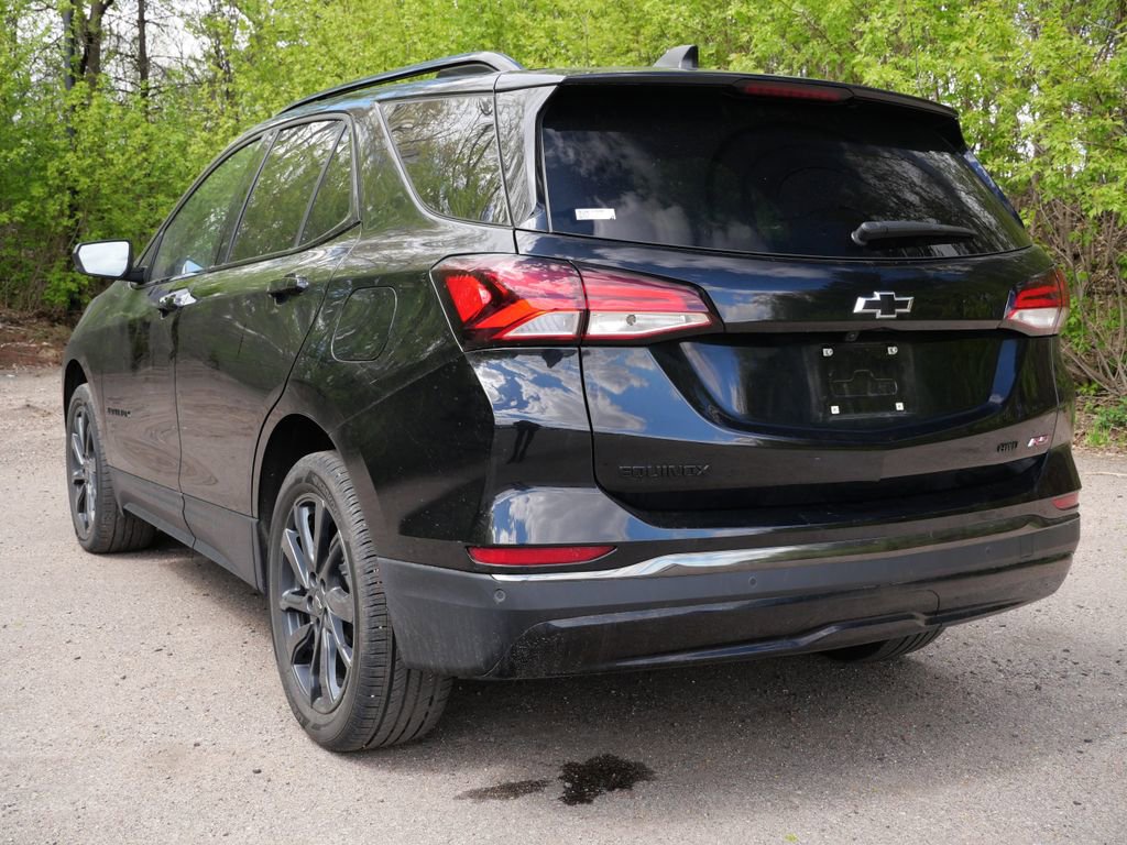 Used 2023 Chevrolet Equinox RS AWD/4WD image 5