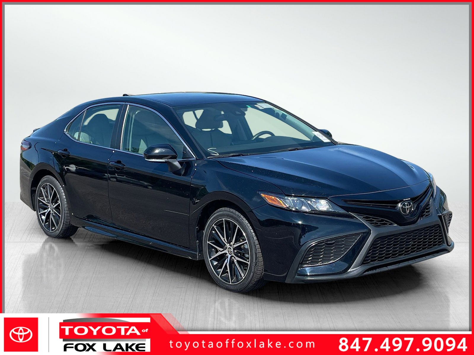 Used 2024 Toyota Camry SE