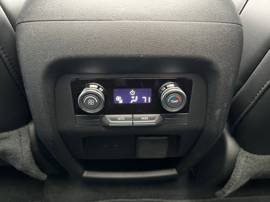 New 2026 Buick Enclave Sport Touring w/ Power Package image 40