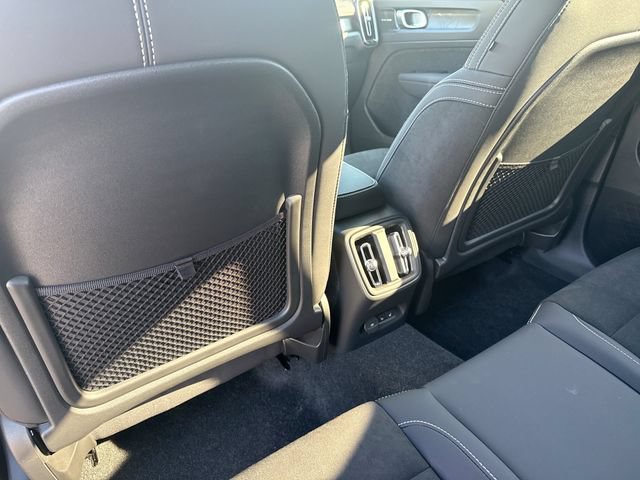 Certified 2023 Volvo XC40 Recharge Ultimate w/ Protection Package Premier AWD/4WD image 26