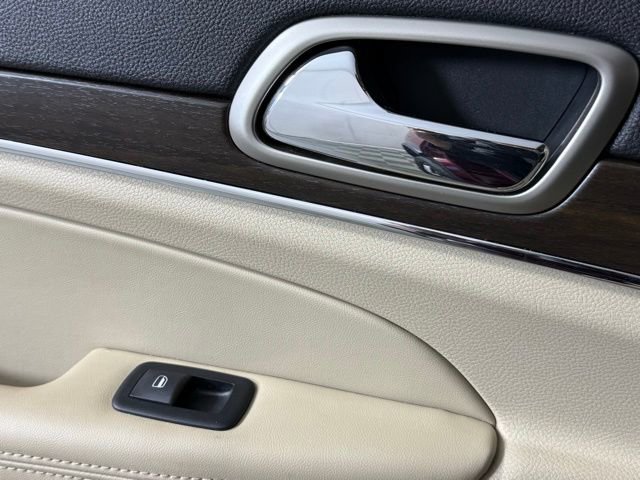 Used 2017 Jeep Grand Cherokee Limited w/ Luxury Group II image 26