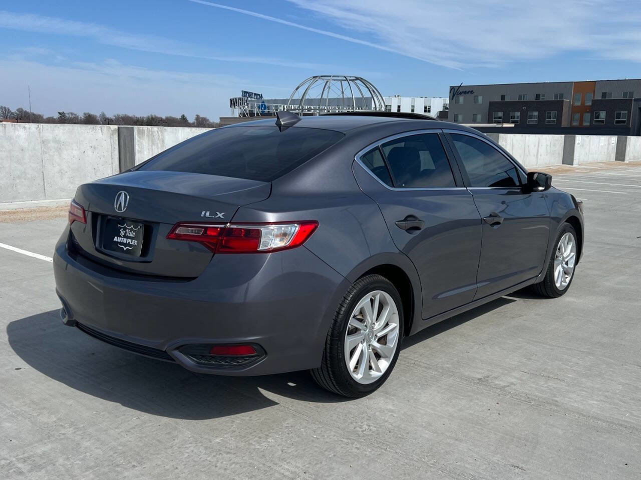 Used 2017 Acura ILX image 8