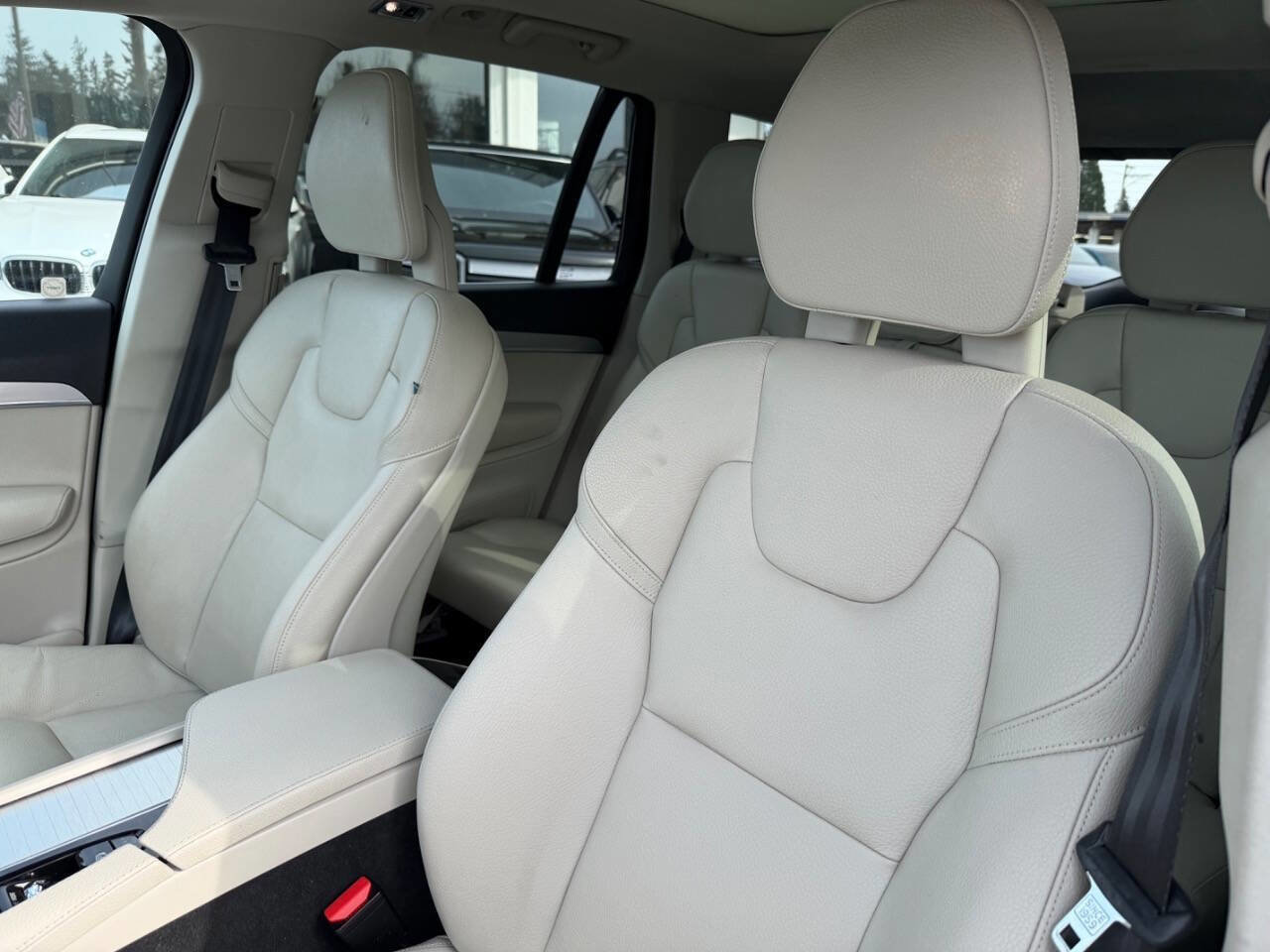 Used 2016 Volvo XC90 T5 Momentum AWD/4WD image 46