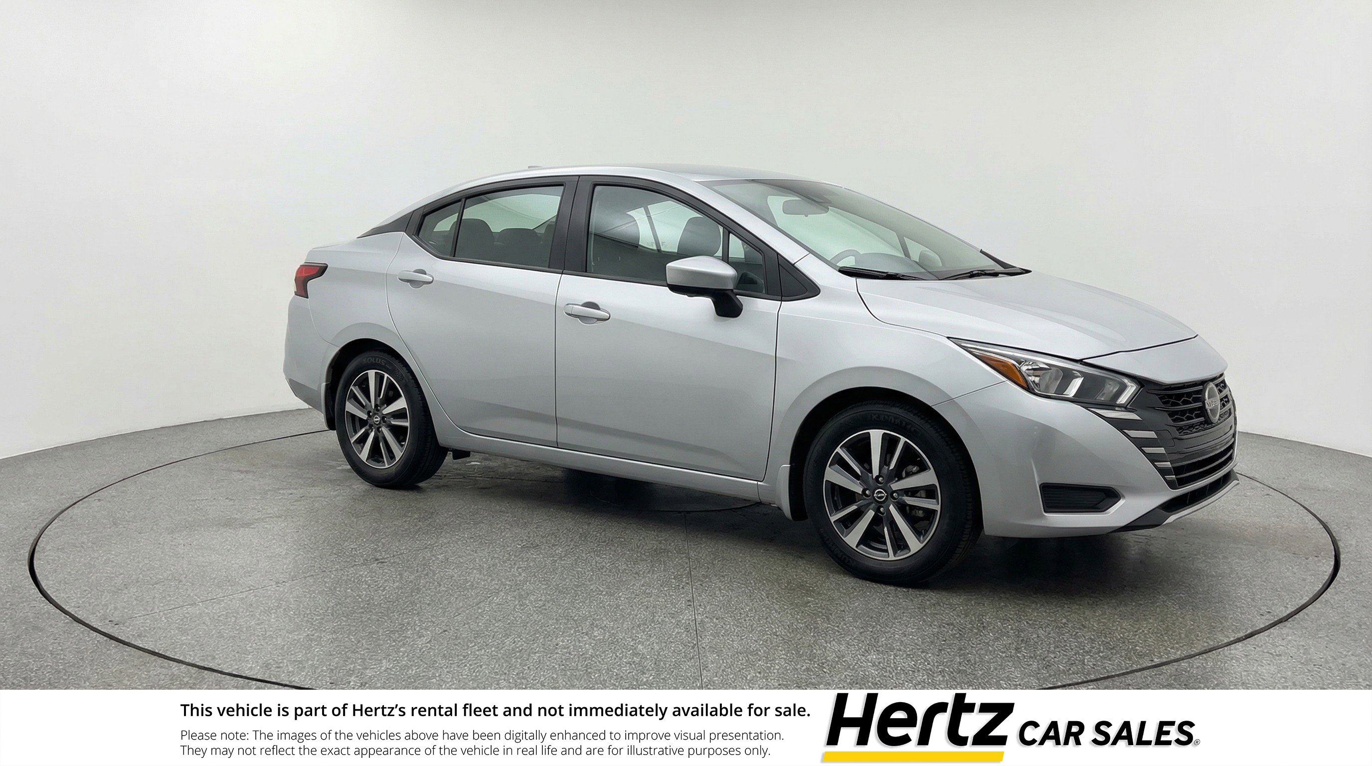 Used 2025 Nissan Versa SV video 1