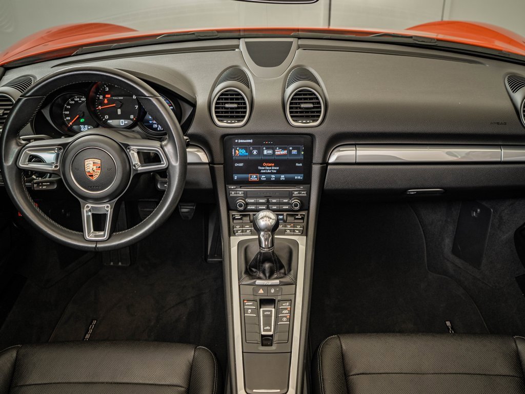 Used 2019 Porsche 718 Boxster image 6