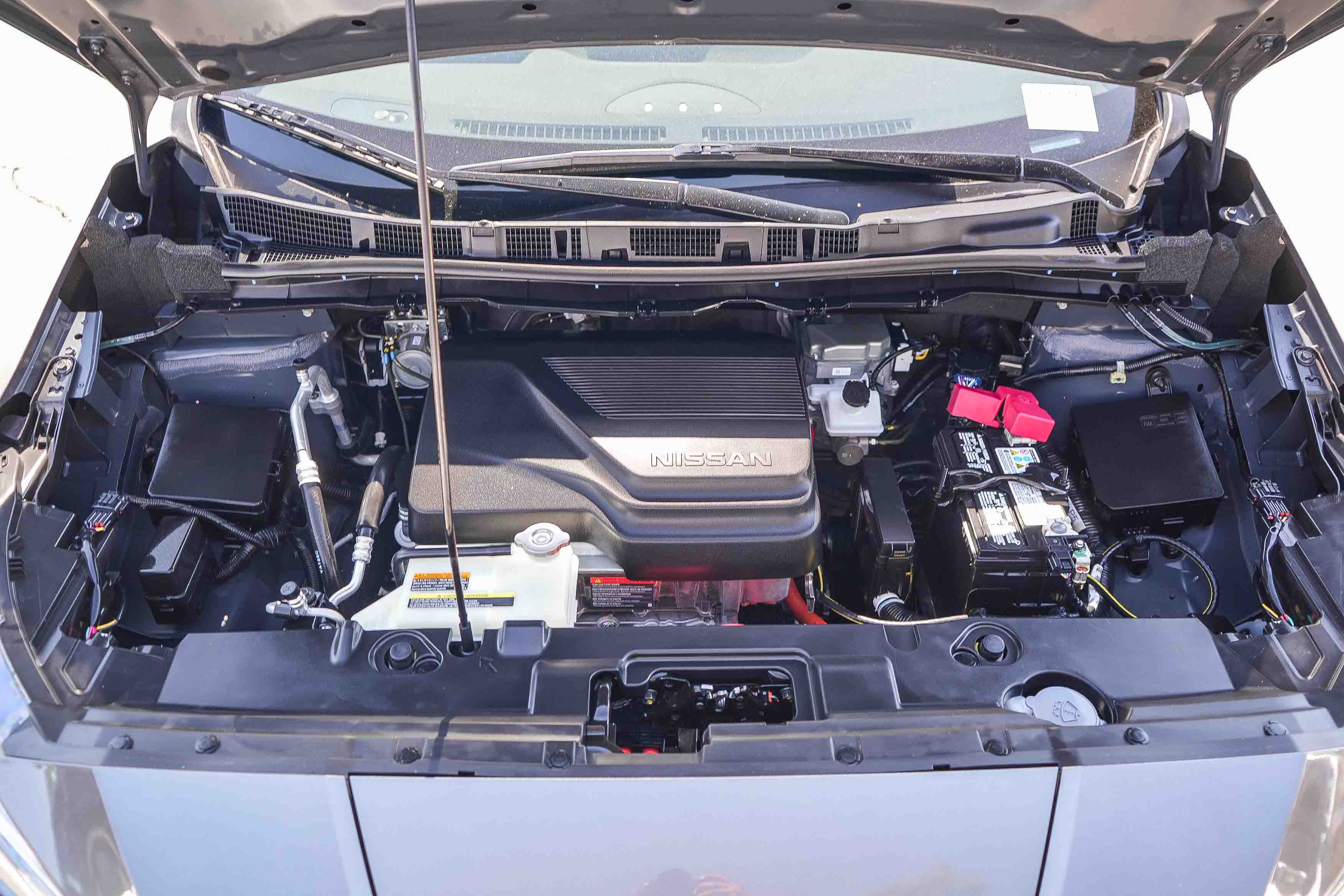 Used 2025 Nissan Leaf S FWD image 26