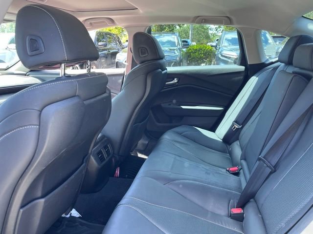 Used 2023 Acura TLX w/ Technology Package FWD image 9