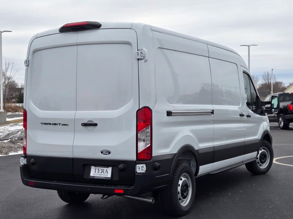 New 2026 Ford Transit 250 148 Medium Roof RWD image 10