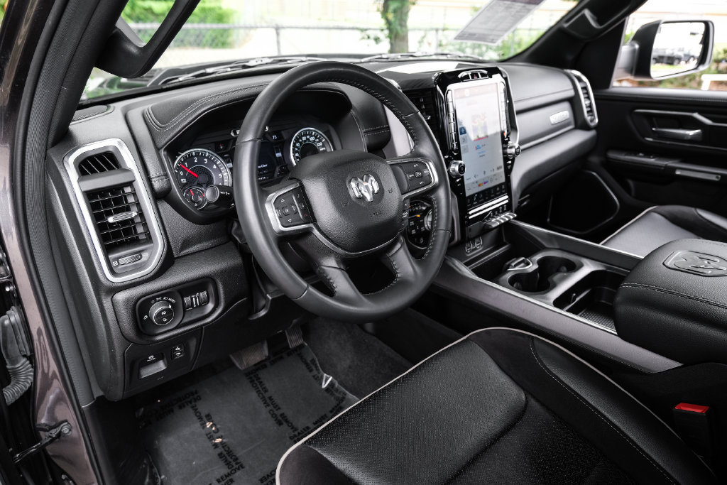 Used 2023 RAM 1500 Laramie AWD/4WD image 25