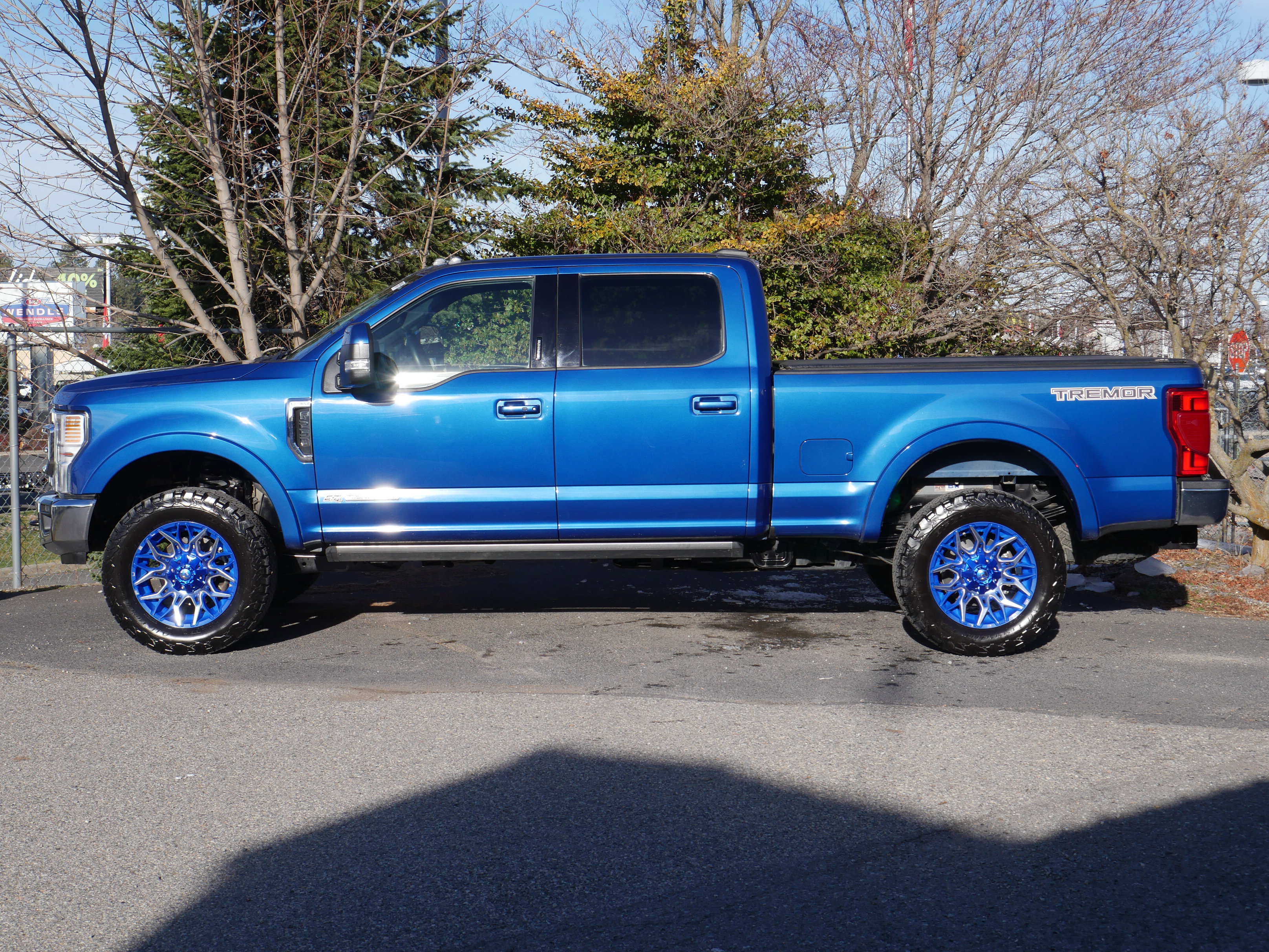 Used 2022 Ford F250 Lariat w/ Tremor Off-Road Package image 17
