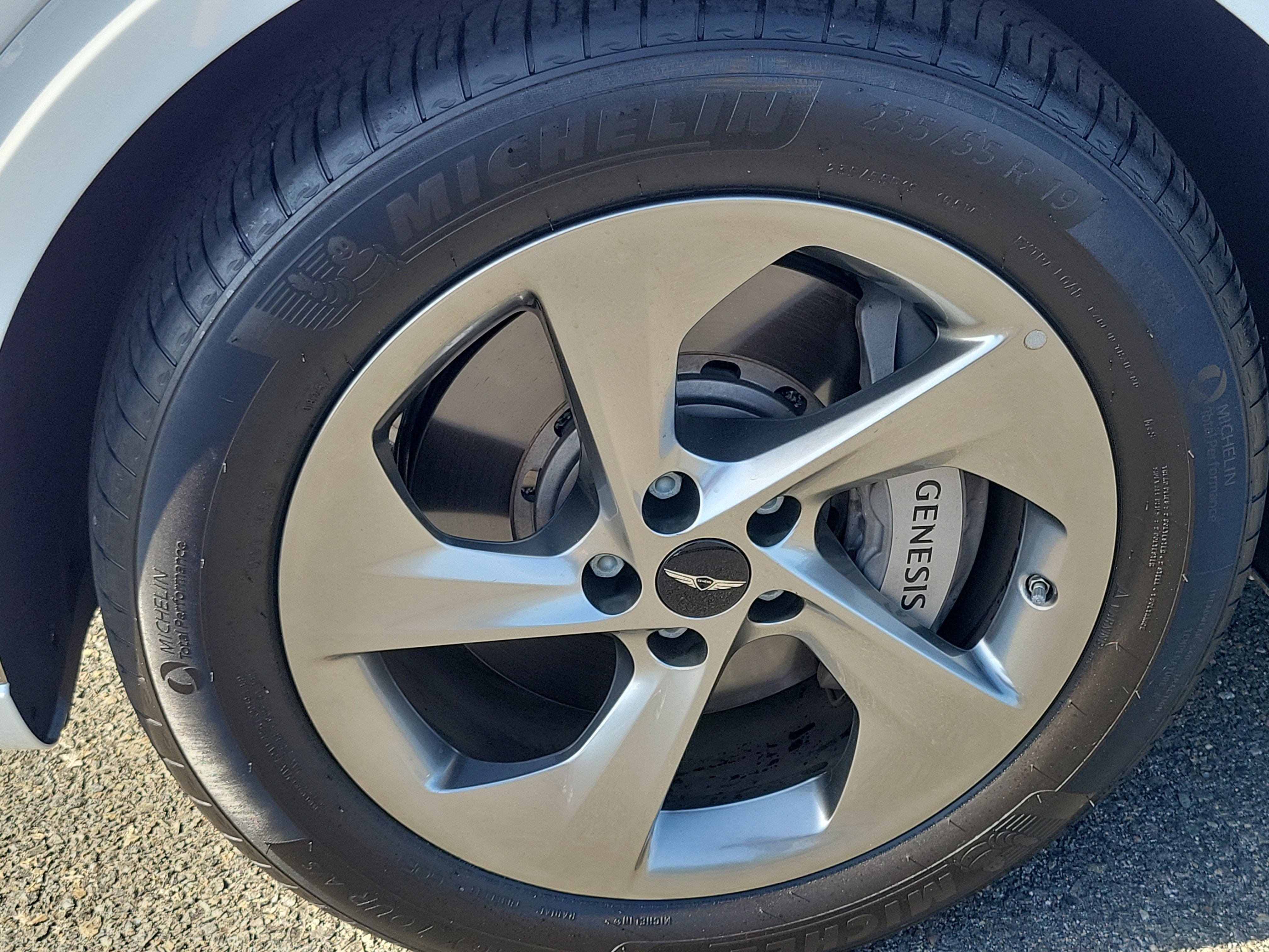 Certified 2026 Genesis GV70 2.5T Advanced AWD/4WD image 7