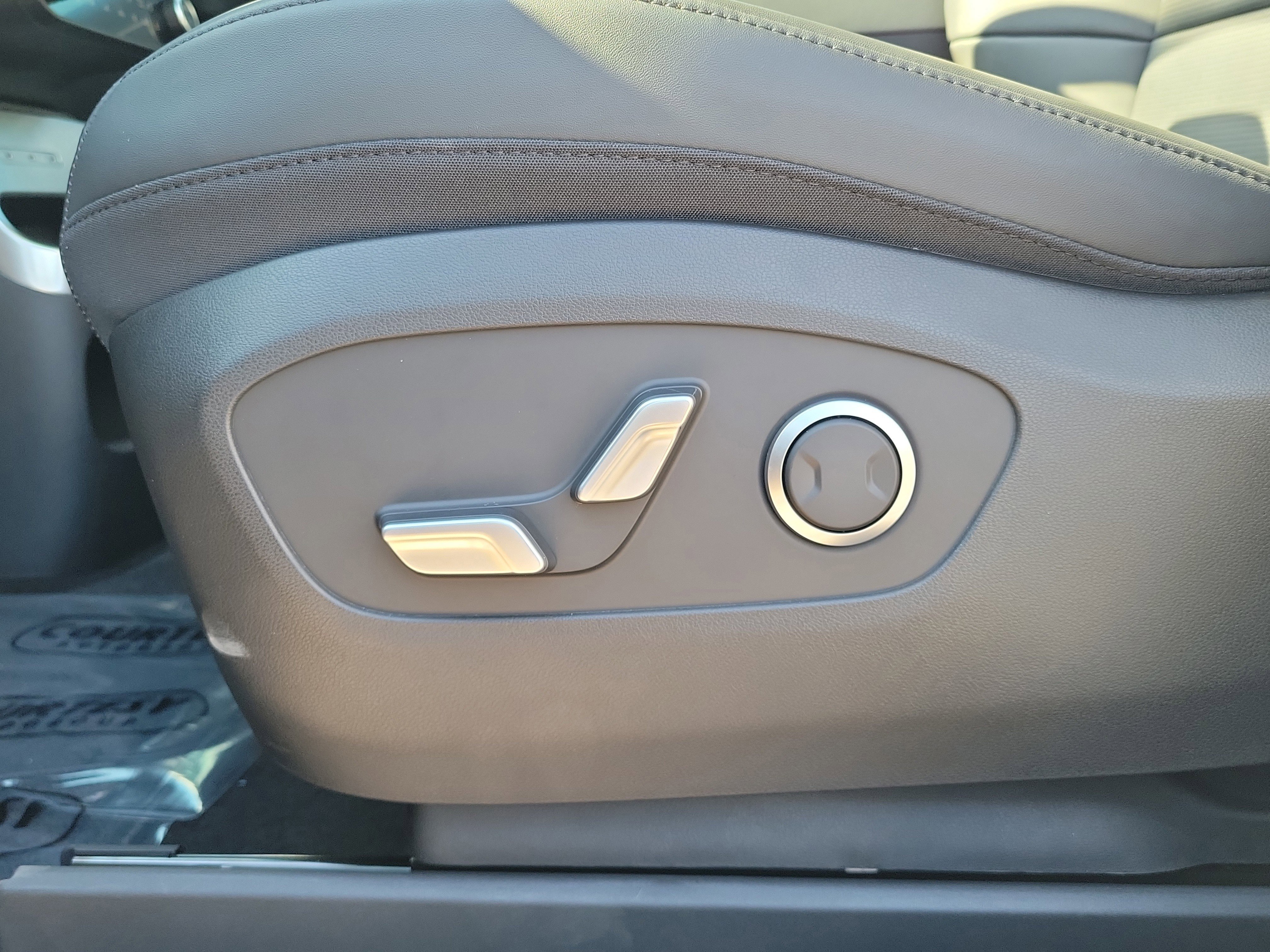 New 2026 Hyundai Ioniq 9 SEL image 21