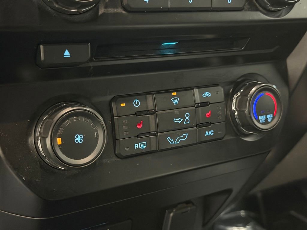 Used 2016 Ford F150 XLT w/ Equipment Group 302A Luxury image 37