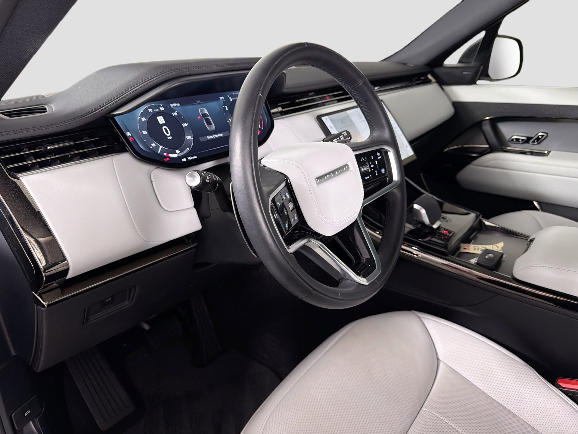 Certified 2024 Land Rover Range Rover Sport SE image 10