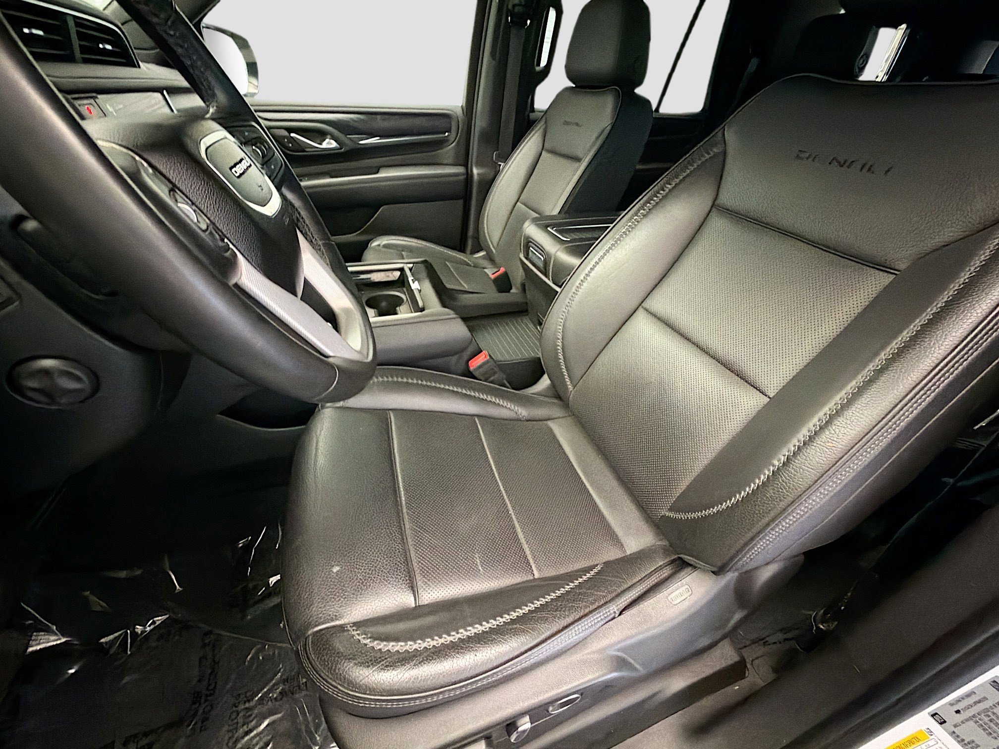 Used 2023 GMC Yukon Denali AWD/4WD image 11