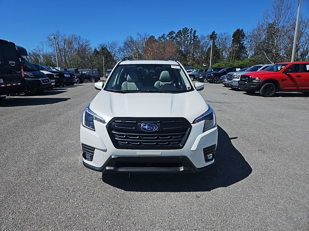 Used 2024 Subaru Forester Limited image 2