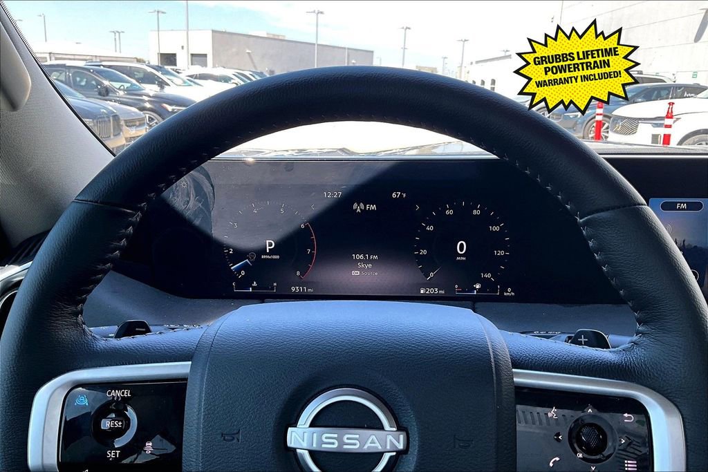 Used 2025 Nissan Armada SV image 27