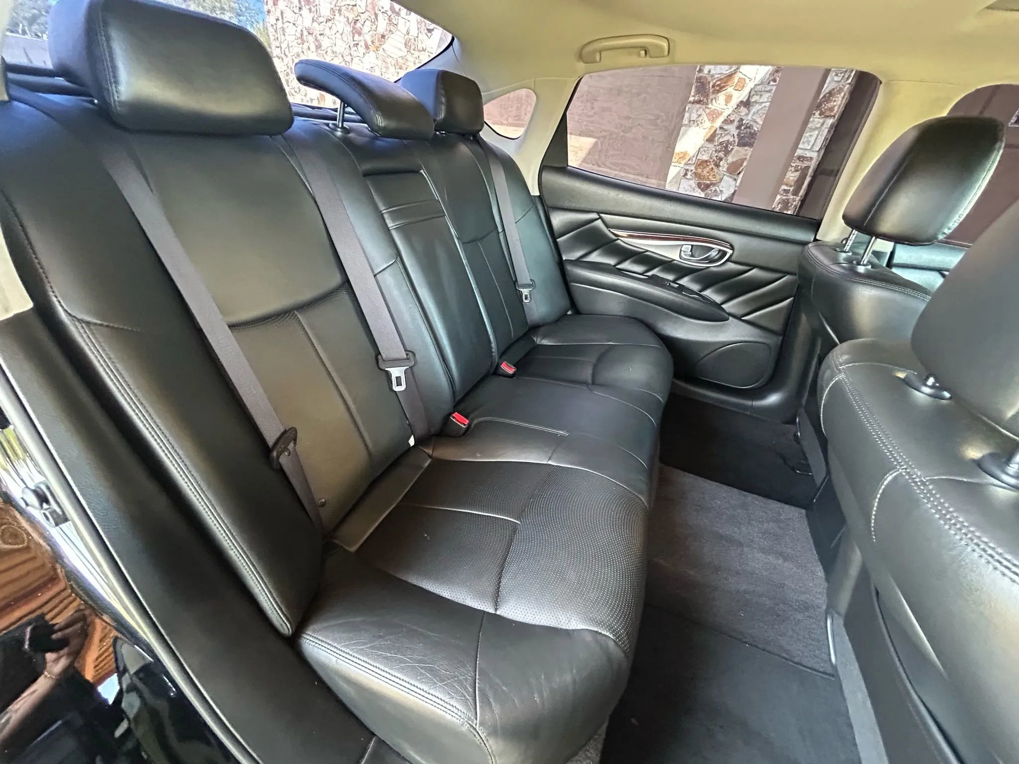 Used 2015 INFINITI Q70 L 3.7 image 12