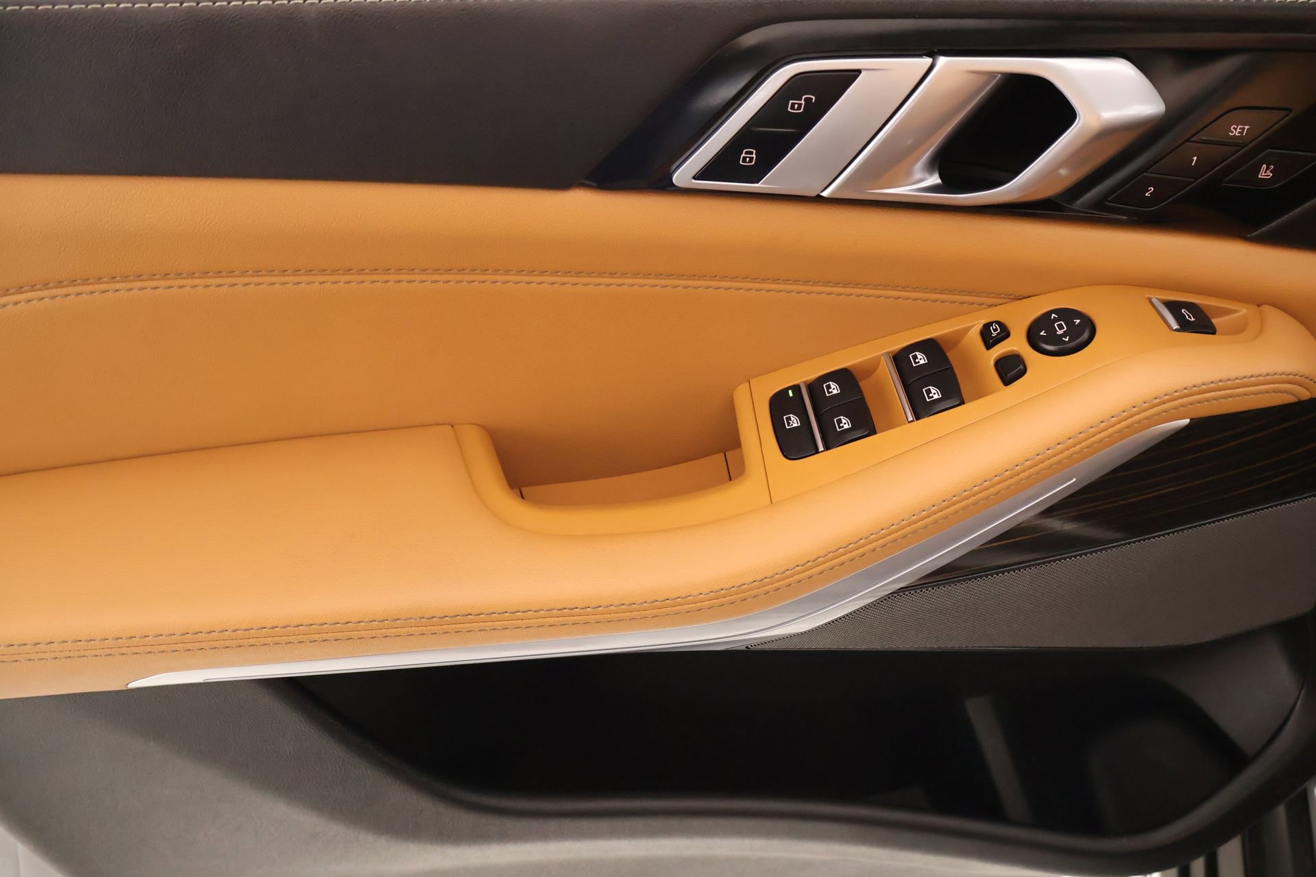 Used 2026 BMW X5 xDrive40i AWD/4WD image 17