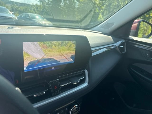 Used 2025 Chevrolet TrailBlazer LT FWD image 26