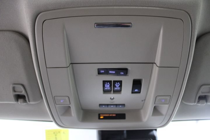 Used 2018 GMC Sierra 1500 SLT AWD/4WD image 45