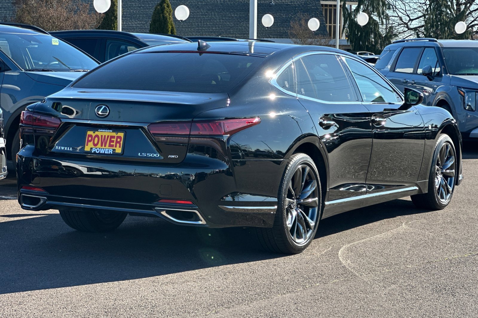 Used 2023 Lexus LS 500 F Sport image 4