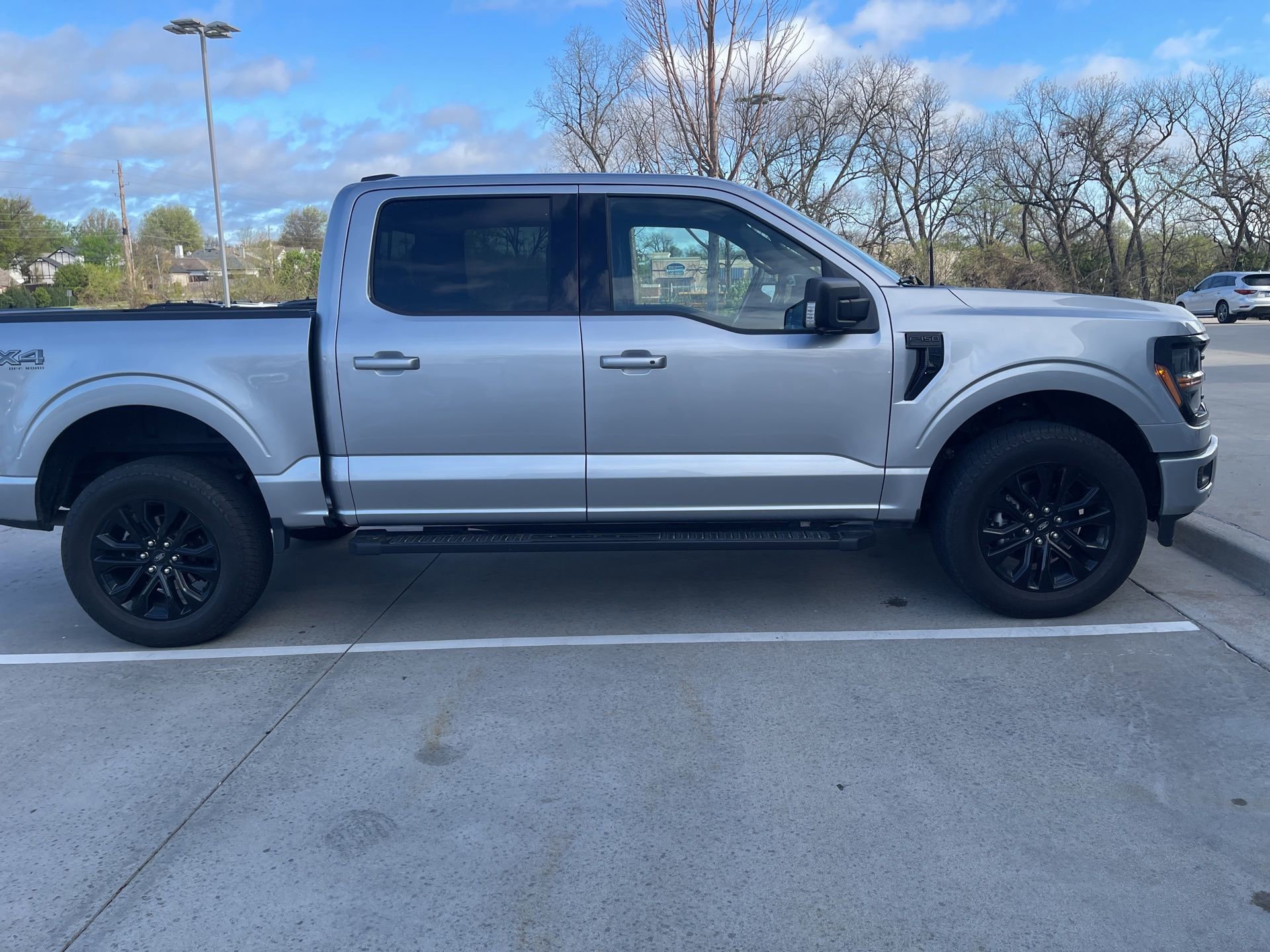 Used 2024 Ford F150 XLT w/ Equipment Group 302A MID image 3