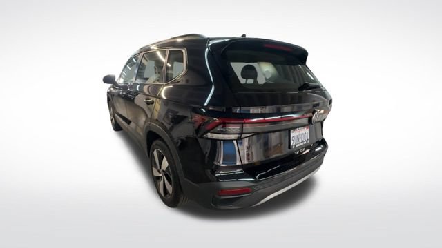 Certified 2025 Volkswagen Taos S AWD/4WD image 7