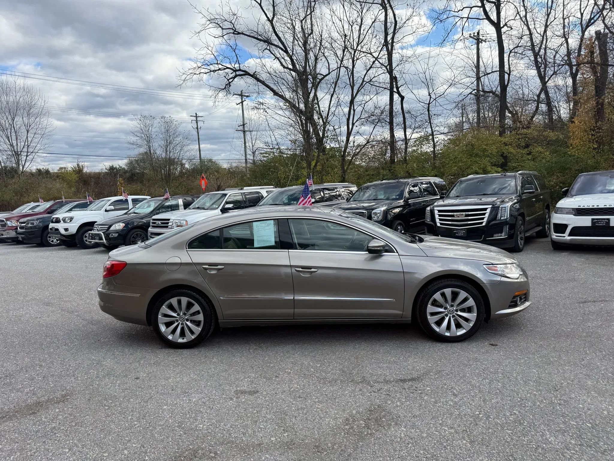 Used 2009 Volkswagen CC Sport FWD image 5