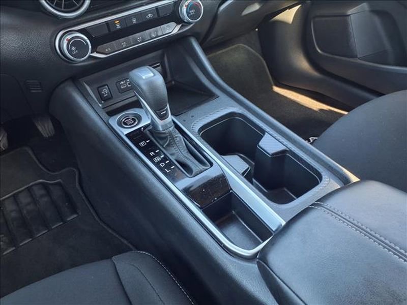 Used 2024 Nissan Sentra SV image 16