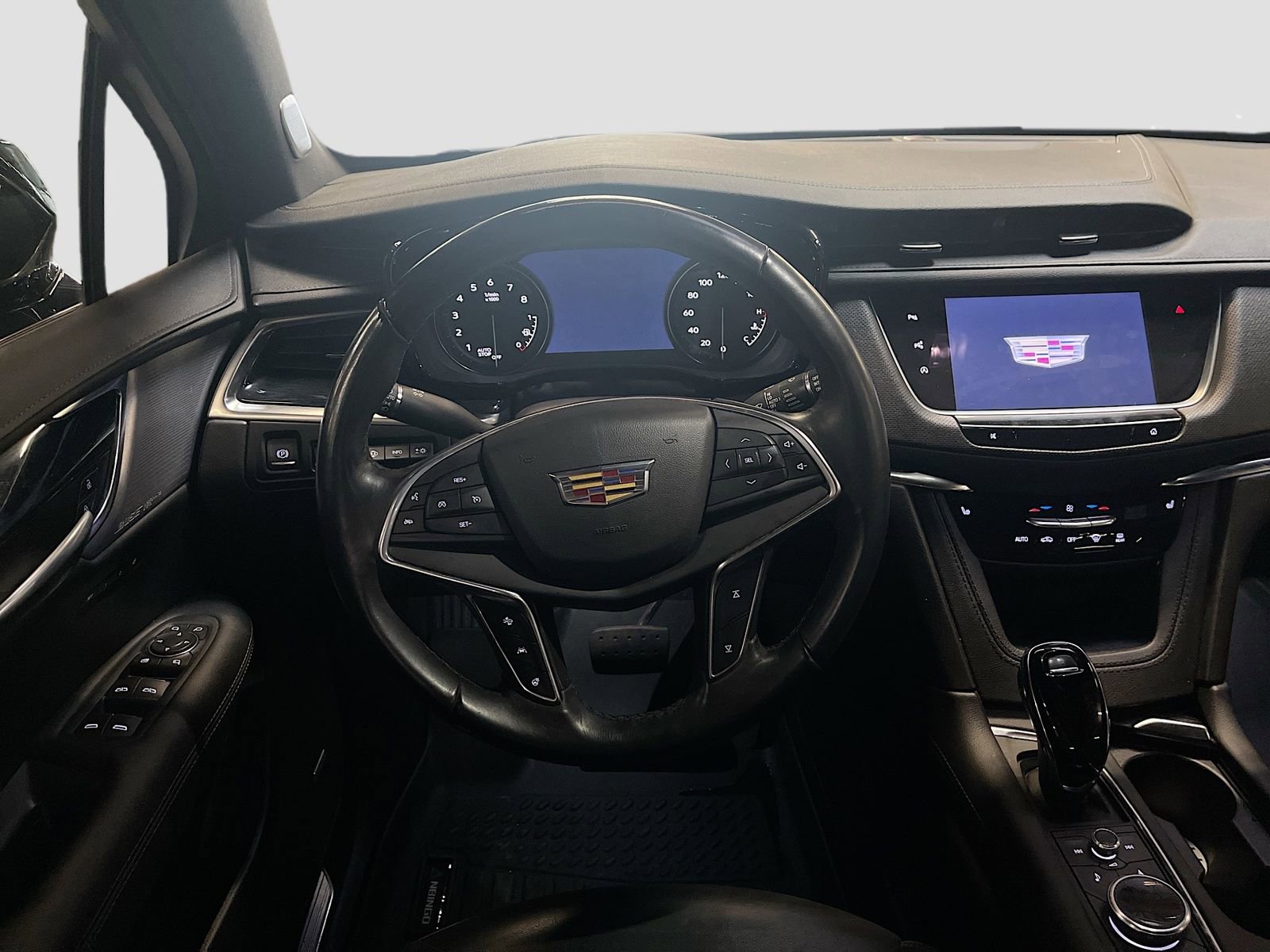 Used 2023 Cadillac XT5 Premium Luxury w/ Technology Package AWD/4WD image 24