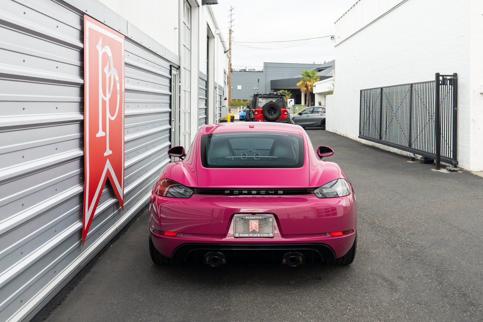 Used 2025 Porsche 718 Cayman GTS RWD image 36