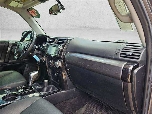 Used 2019 Toyota 4Runner TRD Off-Road Premium AWD/4WD image 20