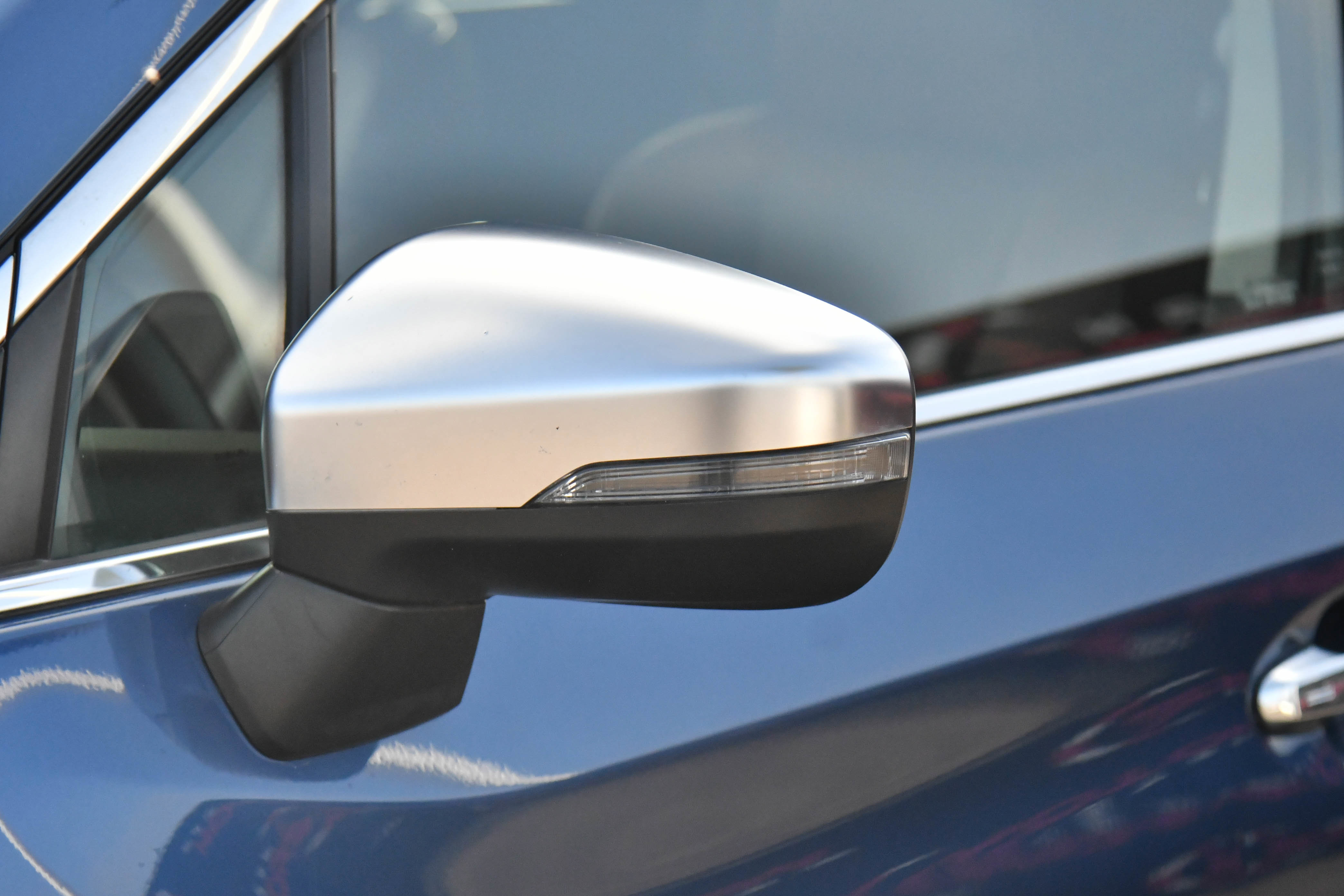 Used 2022 Subaru Ascent Touring image 13