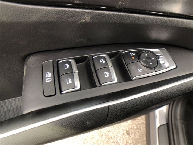 New 2025 Kia Sorento LX image 13